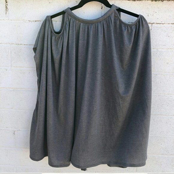 Deletta - Anthropologie XS/S Gray Mock Poncho Top - Picture 3 of 8